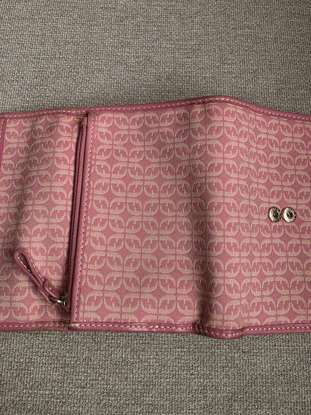 Fossil Pink Signature Logo Wristlet Wallet